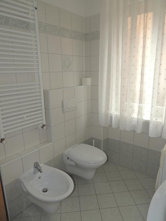 Appartamenti Casa Prandel Levico Terme Cameră foto